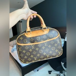Louis Vuitton Brown and Tan Shoulder Bag